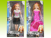 Item 667328 Fashion Show Barbie Doll Playset Dress Assortment8 Dress Changing Barbie Doll for Girls