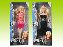 Item 628924 Fashion Show Barbie Doll Playset Dress Assortment10 Dress Changing Barbie Doll for Girls