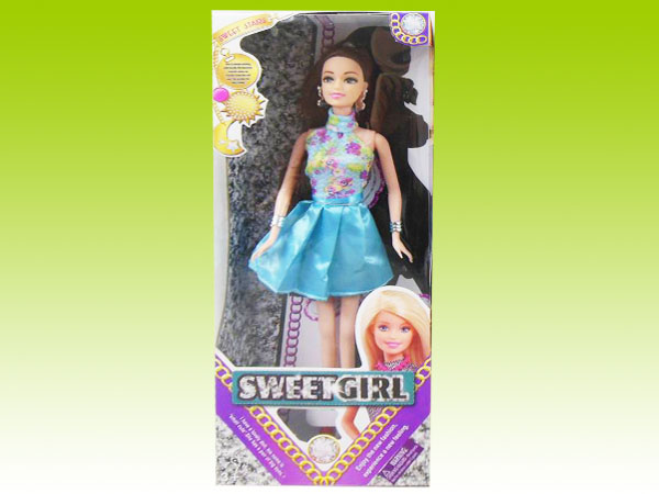 Item 706594 Fashion Show Barbie Doll Playset Dress Assortment3  Dress Changing Barbie Doll for Girls