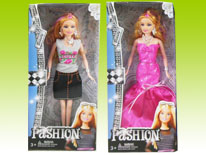 Item 667328 Fashion Show Barbie Doll Playset Dress Assortment8 Dress Changing Barbie Doll for Girls