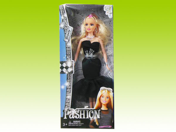 Item 628924 Fashion Show Barbie Doll Playset Dress Assortment10 Dress Changing Barbie Doll for Girls