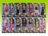 Item 628925 Fashion Show Barbie Doll Playset Dress Assortment10 Dress Changing Barbie Doll for Girls