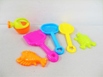 Item 635870 Summer Beach Playset Watering Can Assortment Classic Beach Toy Summer Toy for Children
