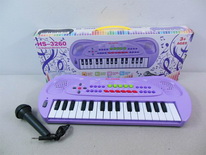 Item 598752 ELECTRONIC ORGAN