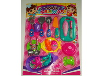 Item 734322 KITCHEN PLAYING SET